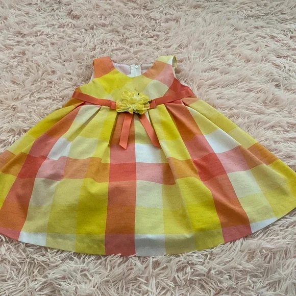 Spring Dress - Picture 1 of 3